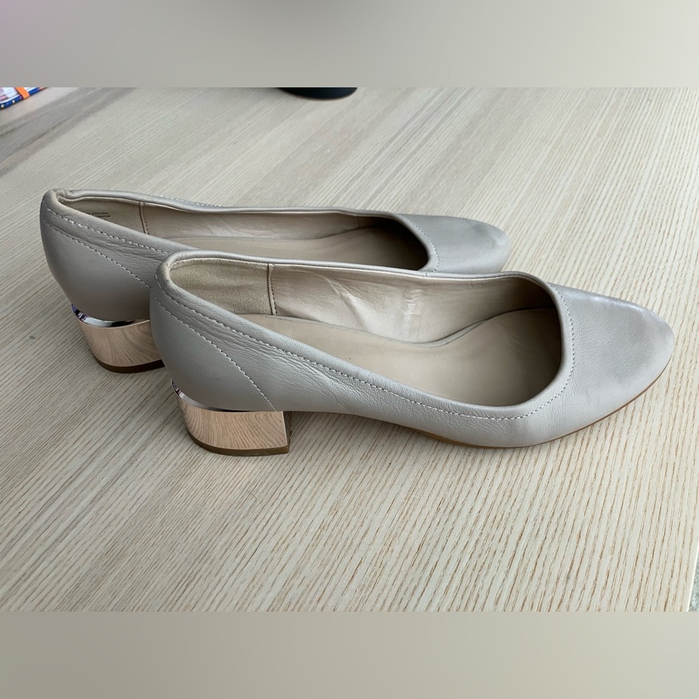 ALDO Nude Gold Heel Shoes